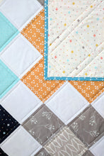 Load image into Gallery viewer, Quilt - Granny Square Baby 2