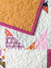 Load image into Gallery viewer, Quilt - Happy Stripes BONUS