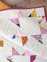 Load image into Gallery viewer, Quilt - Happy Stripes BONUS