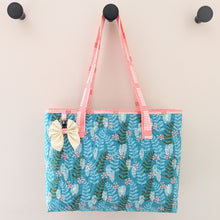 Load image into Gallery viewer, Divided Tablet Tote (PDF Pattern)

