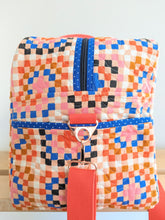 Load image into Gallery viewer, Honey Granny Square Doable Duffel
