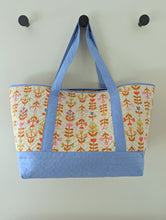 Load image into Gallery viewer, Altoona Tote - Large Purple and Floral

